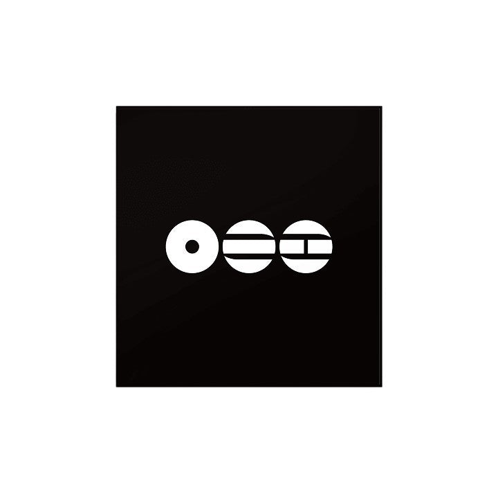 BTS - Arirang (T-Shirt CD Box Set) / Agotado